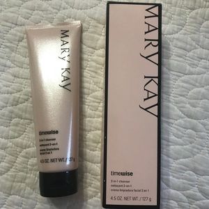 Mary Kay 3-in-1 Cleanser